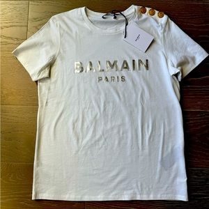 Balmain T-shirt with tags